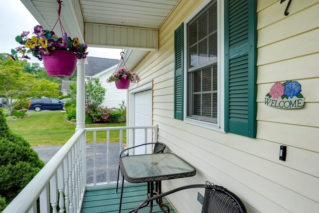 Property Photo: 7 Chandler Way 18 MA 01532