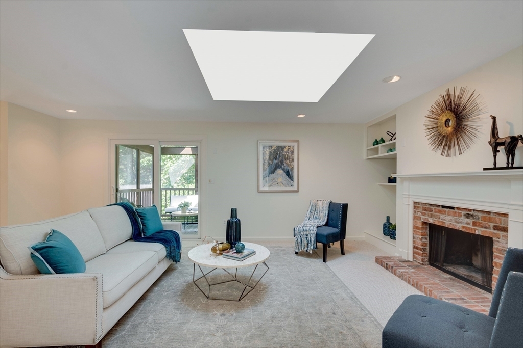 Property Photo:  17 Indian Dawn 17  MA 01778 