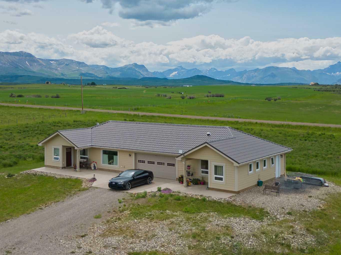 Photo de la propriété: 22047 Range Rd 281 AB T0K 1N0