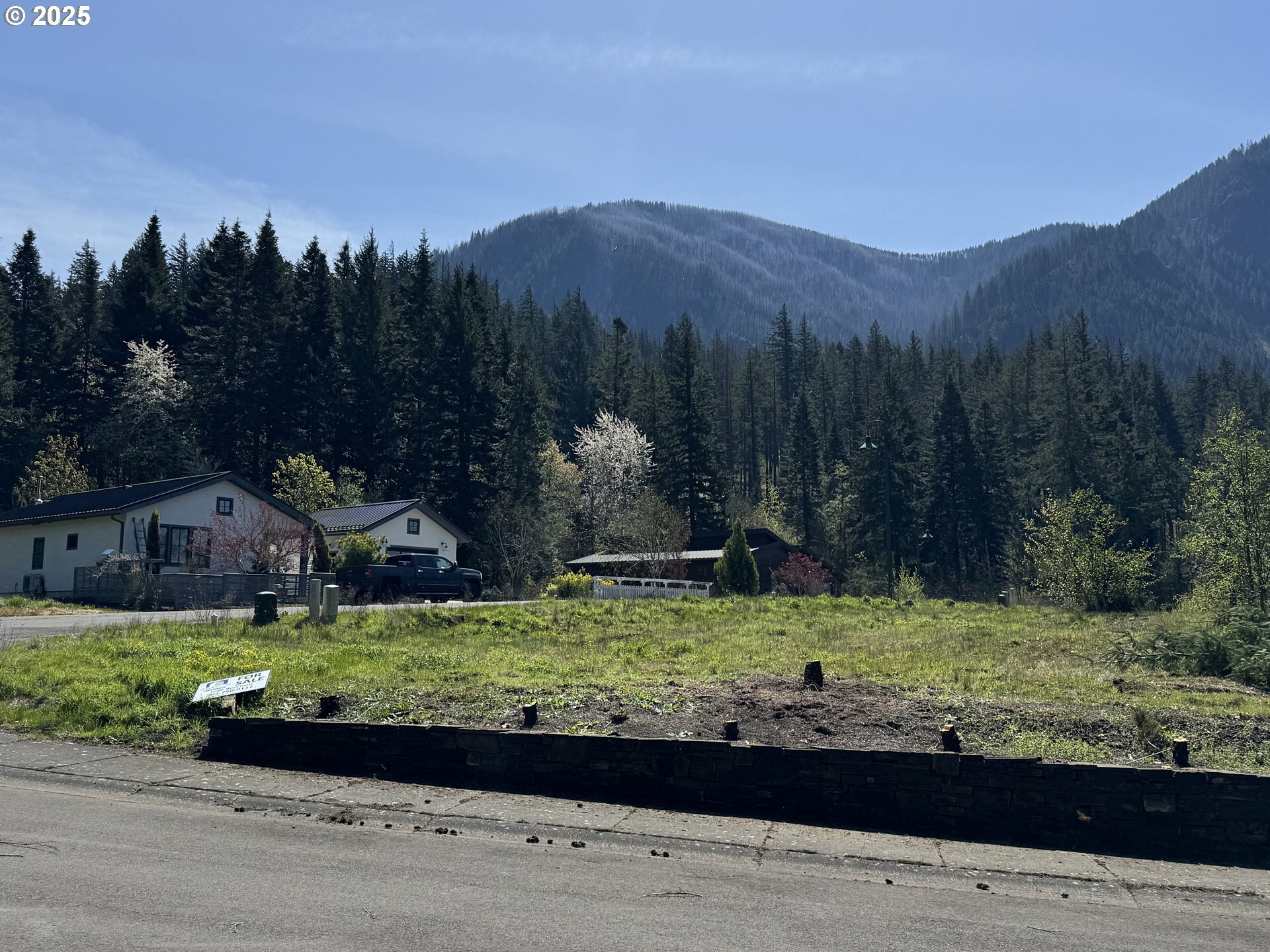 Property Photo: 903 SW Spelling Pl 21 OR 97014
