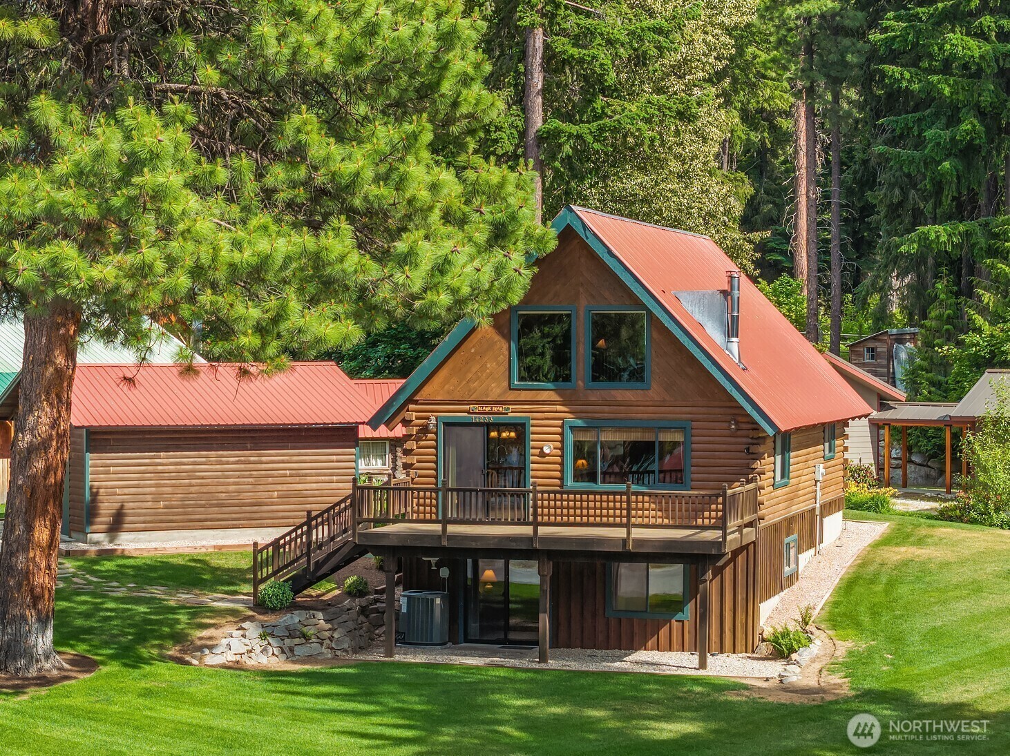 Property Photo: 14233 Idlewild Road WA 98826