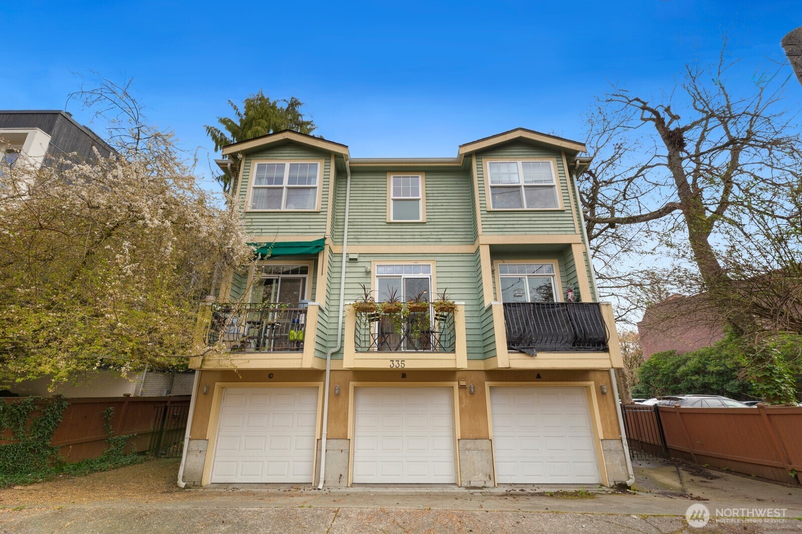 Property Photo: 335 16th Avenue E B WA 98112