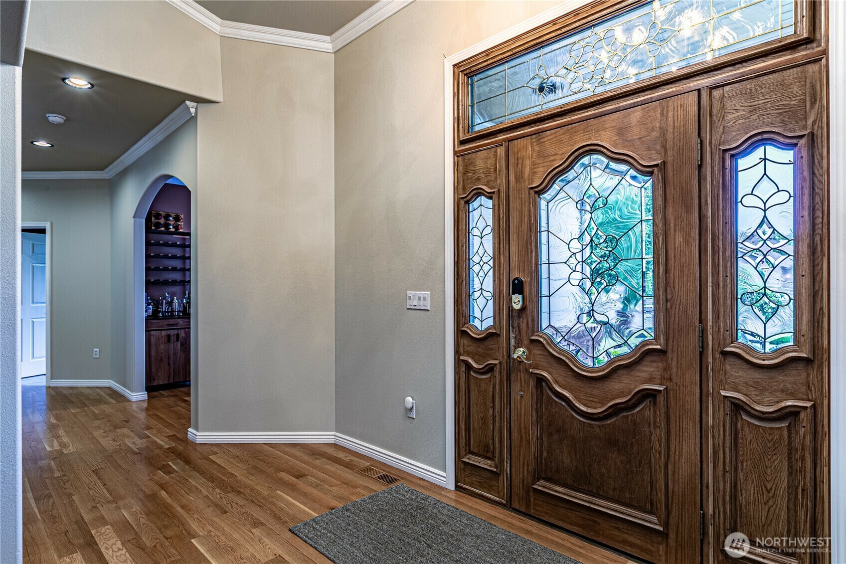 Property Photo:  400  Cessna Court E  WA 98328 
