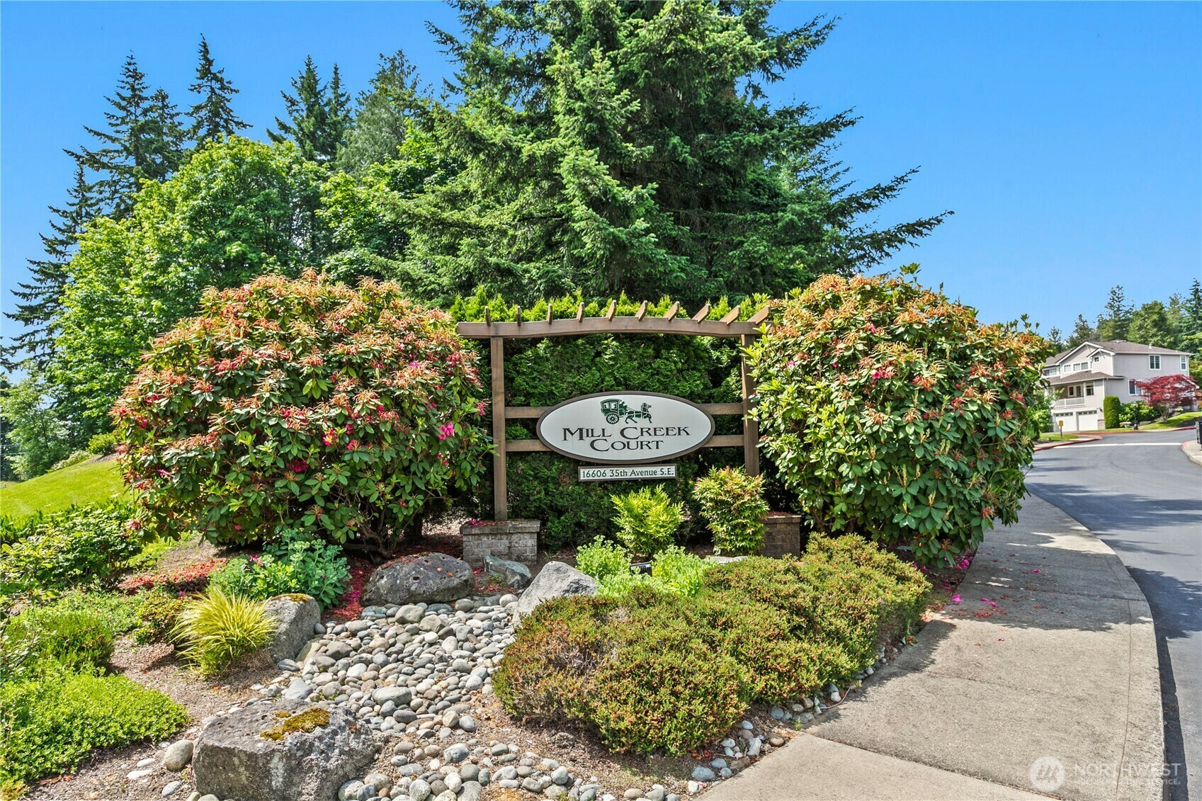 Property Photo:  16606  35th Avenue SE 1B  WA 98012 