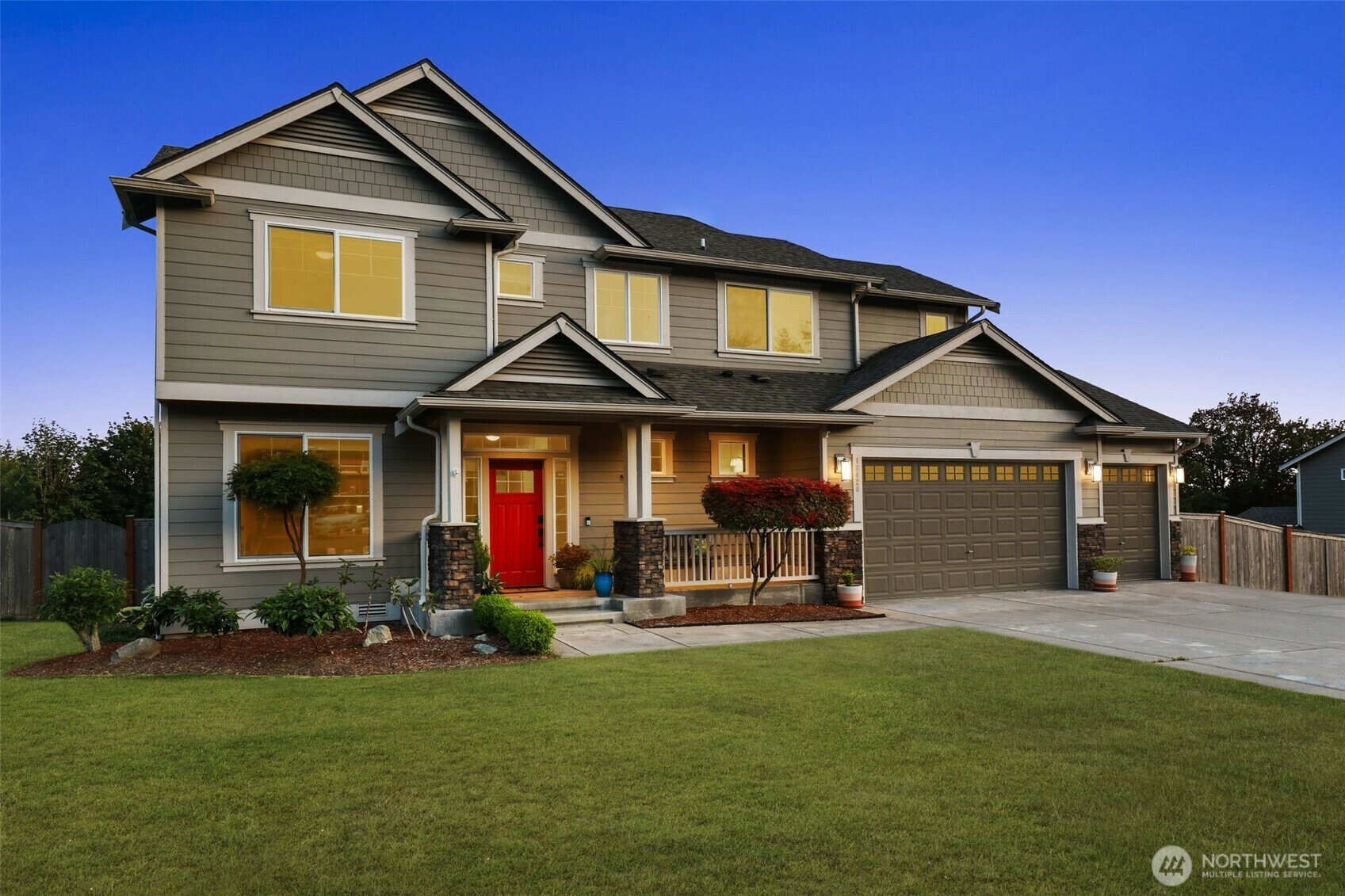 18420  33rd Place NE  Snohomish WA 98290 photo