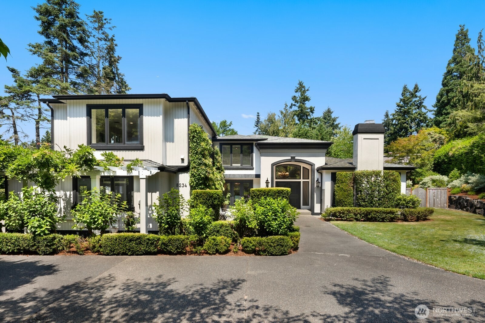 8234 NE 8th Street  Medina WA 98039 photo