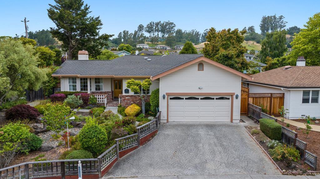 Property Photo: 721 Paradiso Court CA 95073