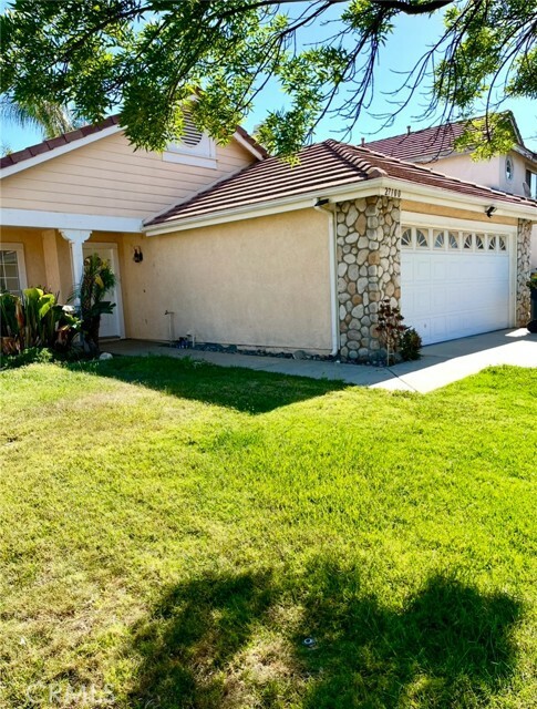 Property Photo: 27100 Lamdin Avenue CA 92584
