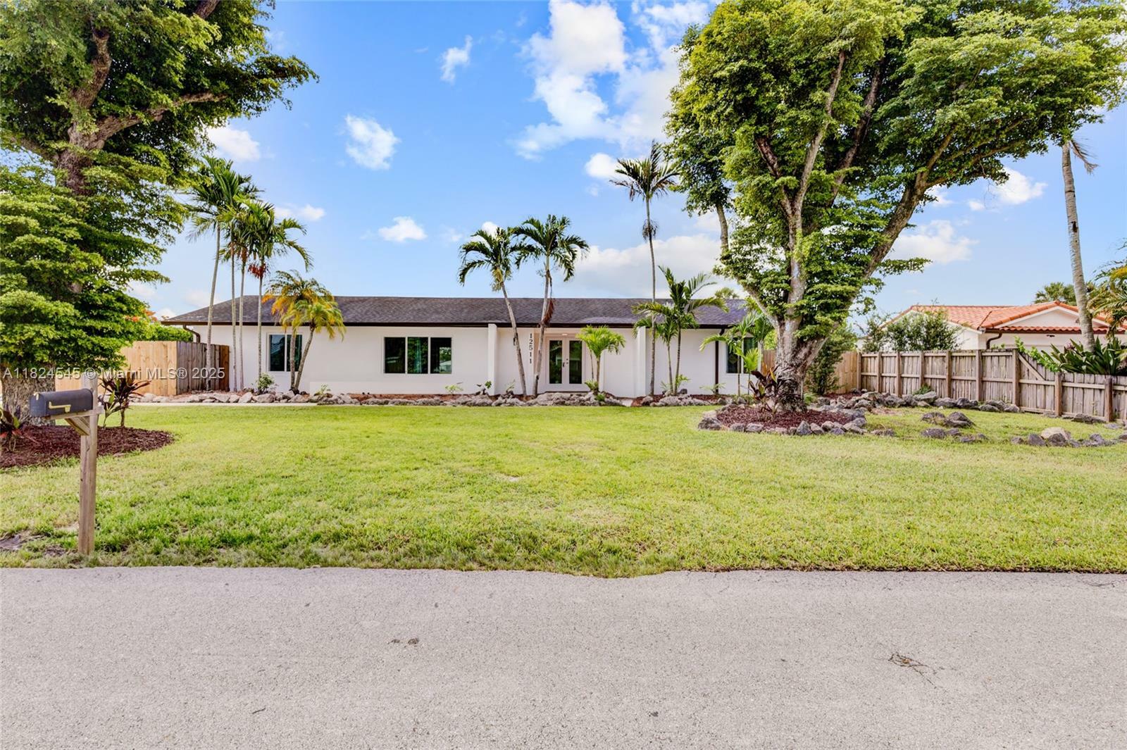Property Photo:  12511 SW 115th Ave  FL 33176 