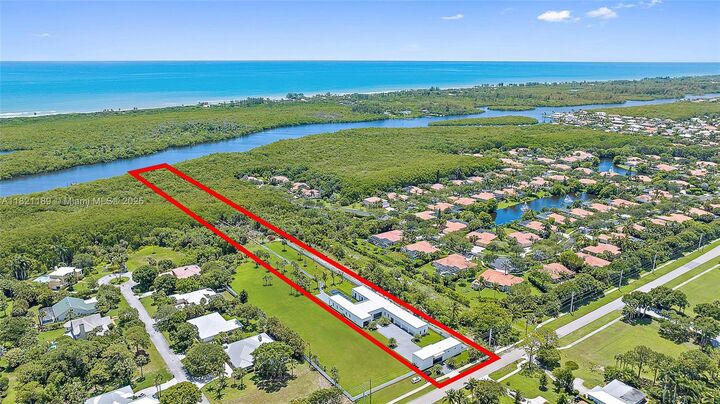 9741 SE Gomez Ave  Hobe Sound FL 33455 photo