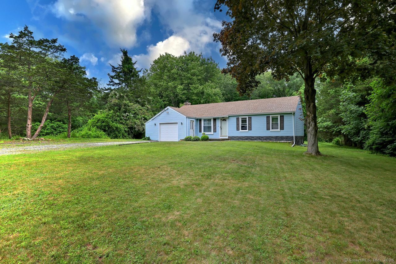 Property Photo:  17 Brush Hill Road  CT 06413 