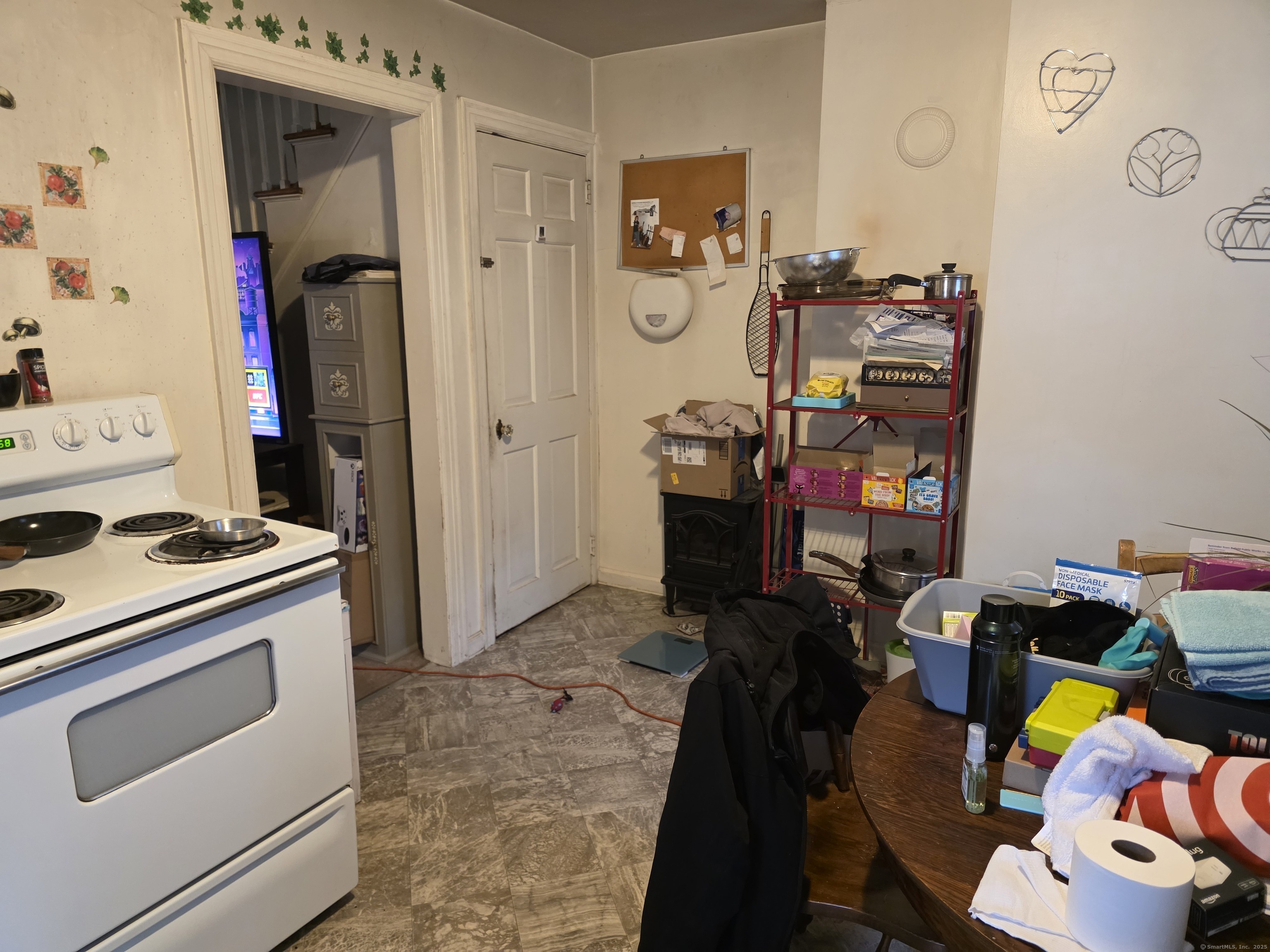 Property Photo: 13 Keller Avenue CT 06082