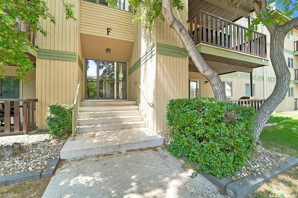 Property Photo: 1121 McKercher Drive 102F SK S7H 5B8