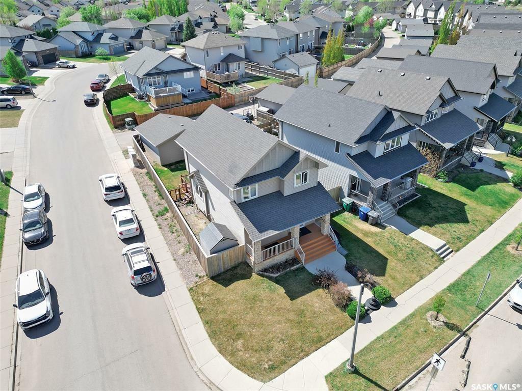 Property Photo: 178 Cornish Road SK S7T 0K4