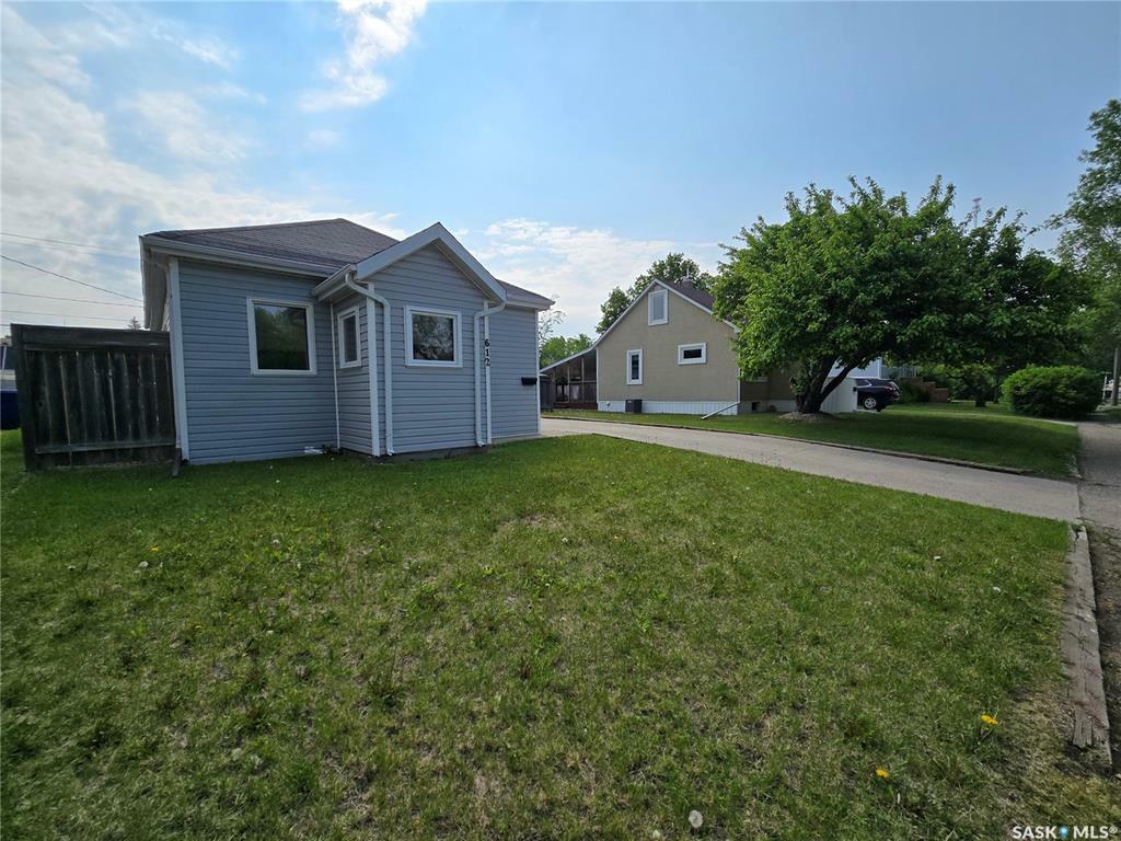 Property Photo: 612 3rd Street SE SK S4H 2E1