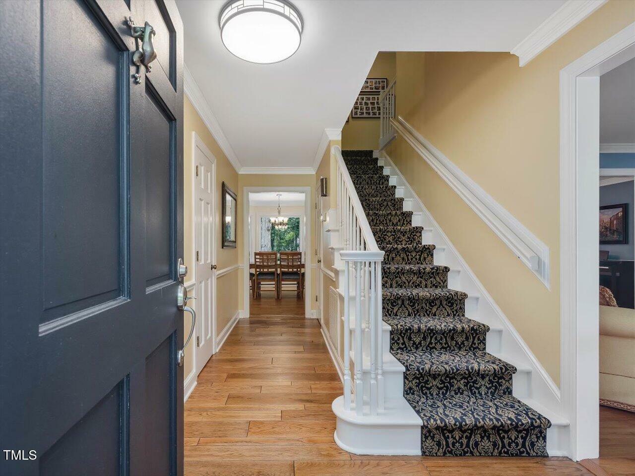 Property Photo: 128 Castlewood Drive NC 27511