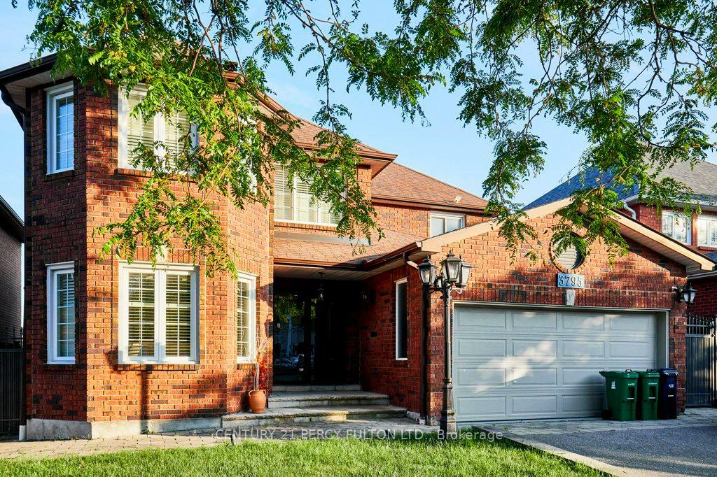 Property Photo:  3795 Ellesmere Road  ON M1C 1H8 
