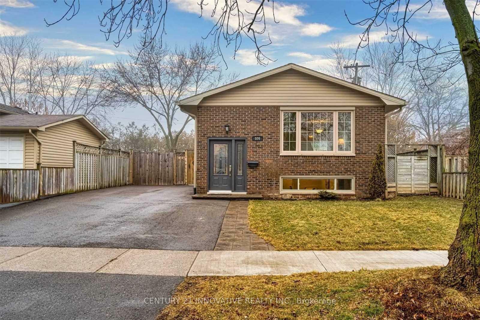 586 Chamberlain Road  Burlington ON L7L 2V5 photo