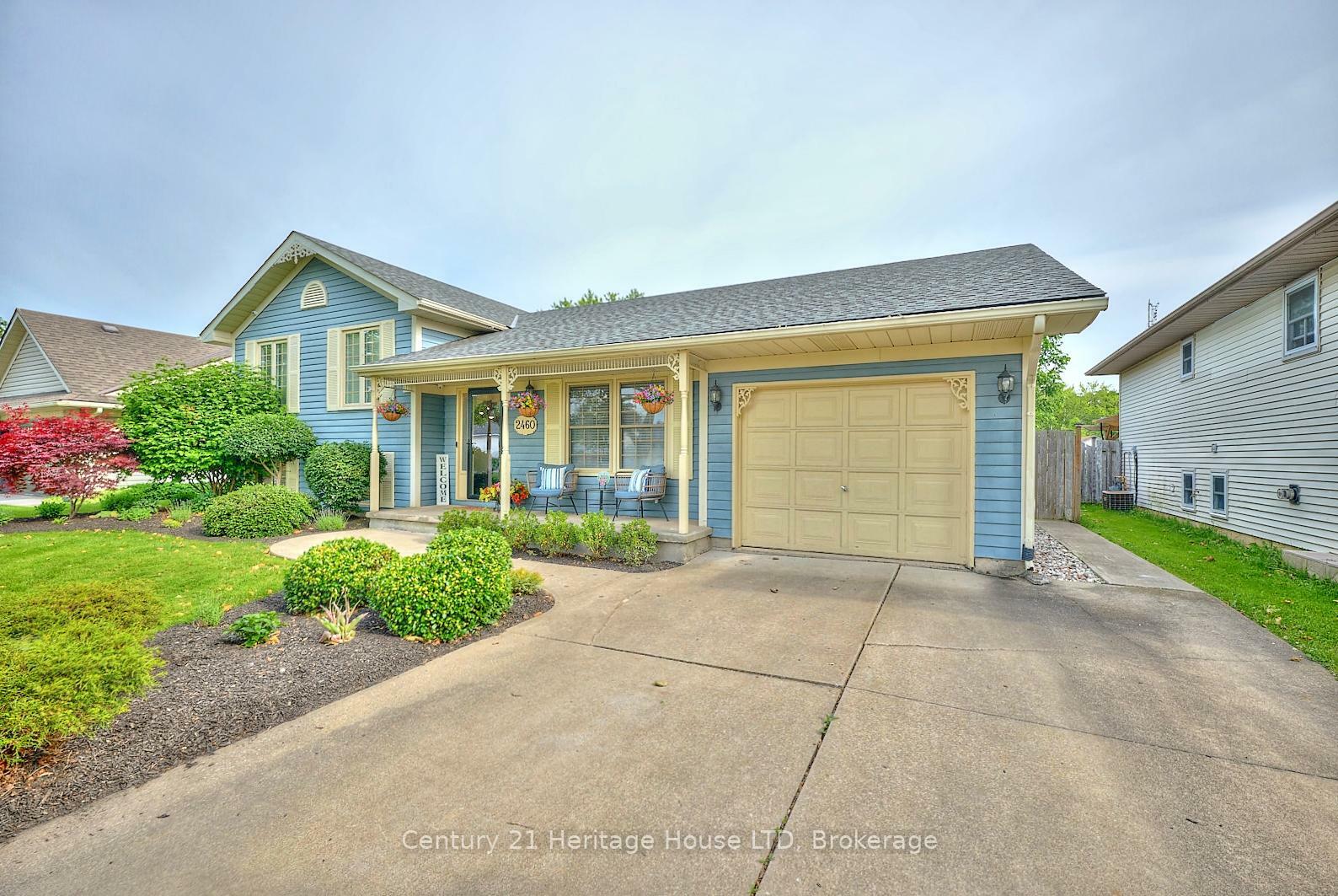 Property Photo: 2460 Coral Avenue ON L0S 1S0