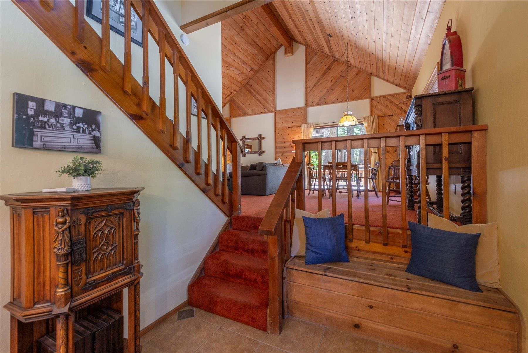 Property Photo: 12798 Skislope Way CA 96161