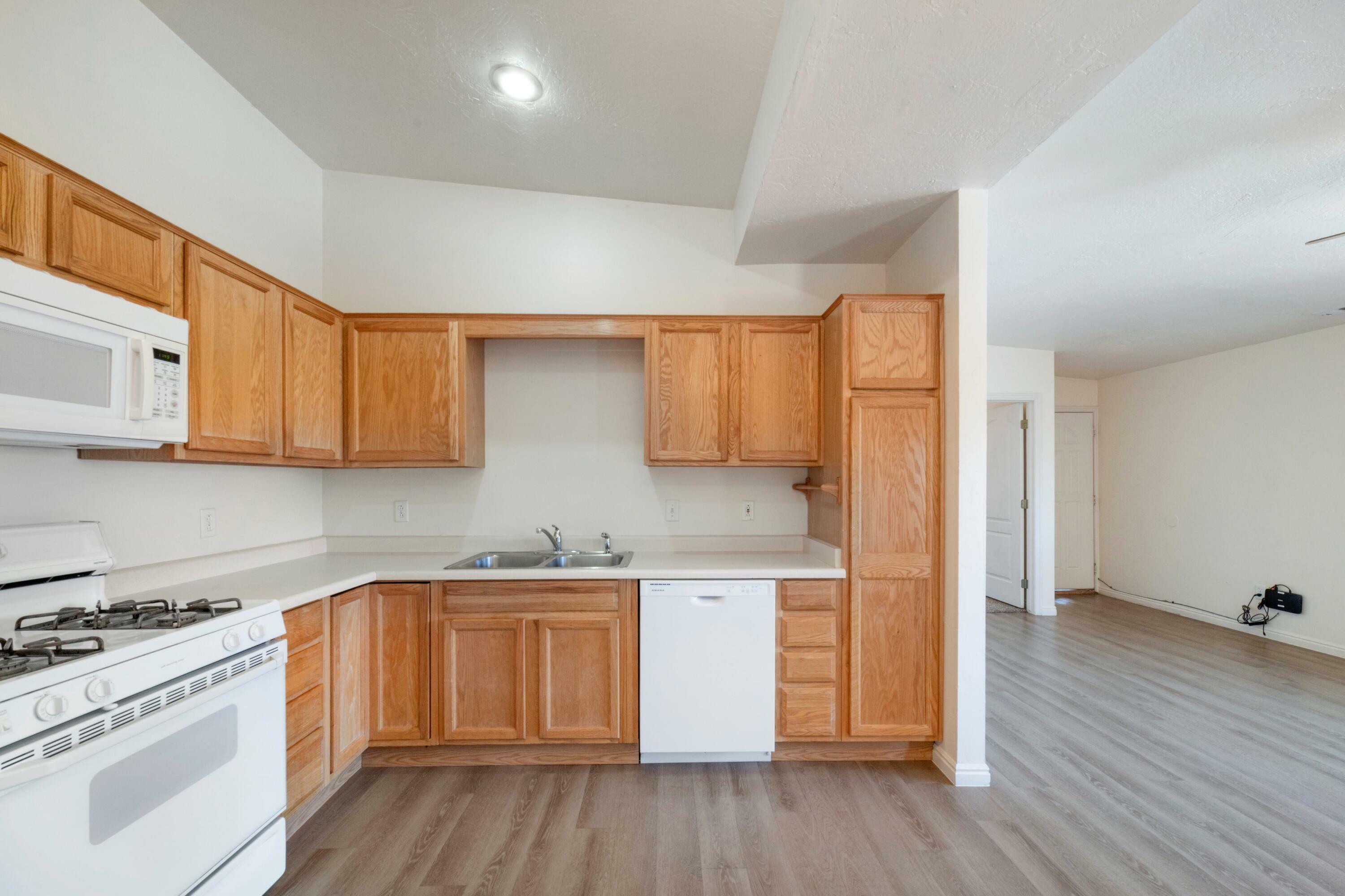 Property Photo: 35 E 600 S #B202 UT 84738