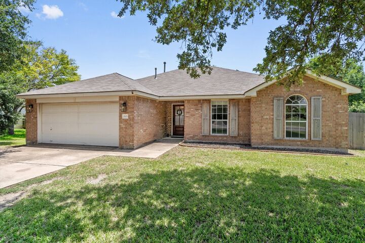 Property Photo: 1503 Sherry Drive TX 76574