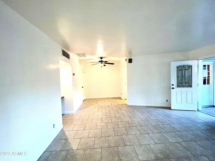 Property Photo: 2945 N 19th Avenue 70 AZ 85015
