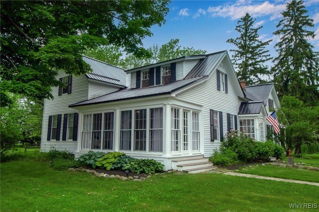Property Photo: 718 Jewett Holmwood Road NY 14052