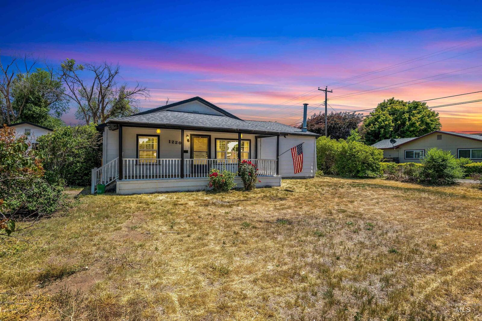 Property Photo:  1220 N 6th E  ID 83647