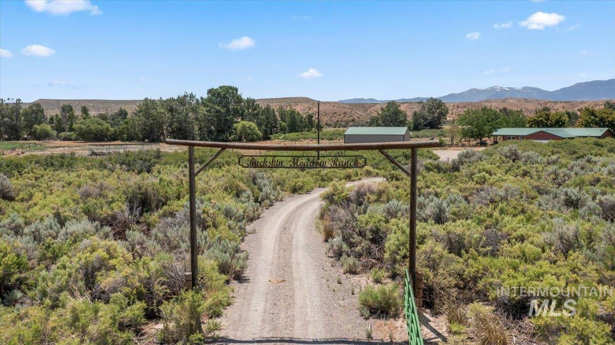 Property Photo: 16635 Bates Creek Rd ID 83650