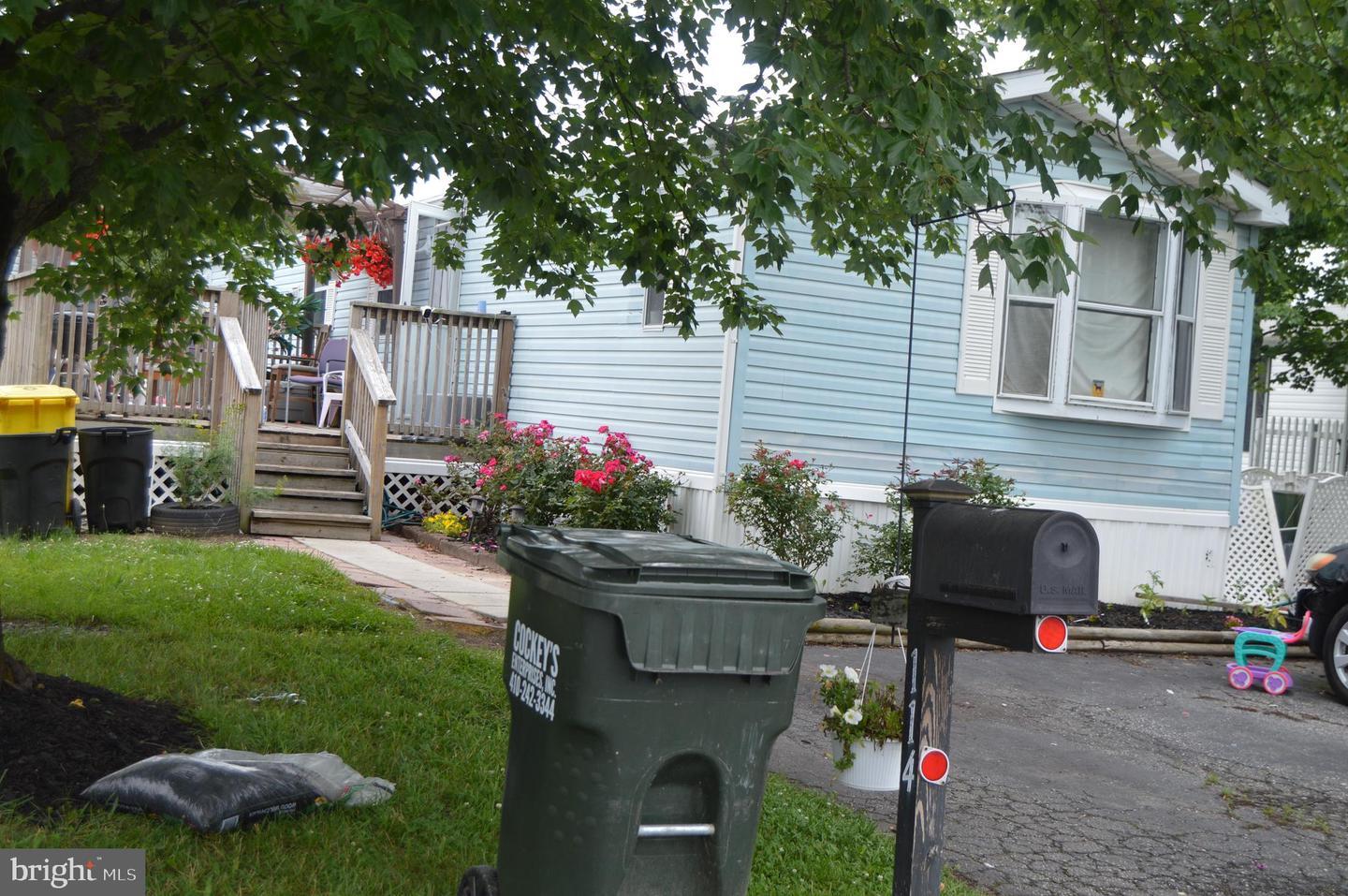Property Photo: 114 Roundup Road MD 21220