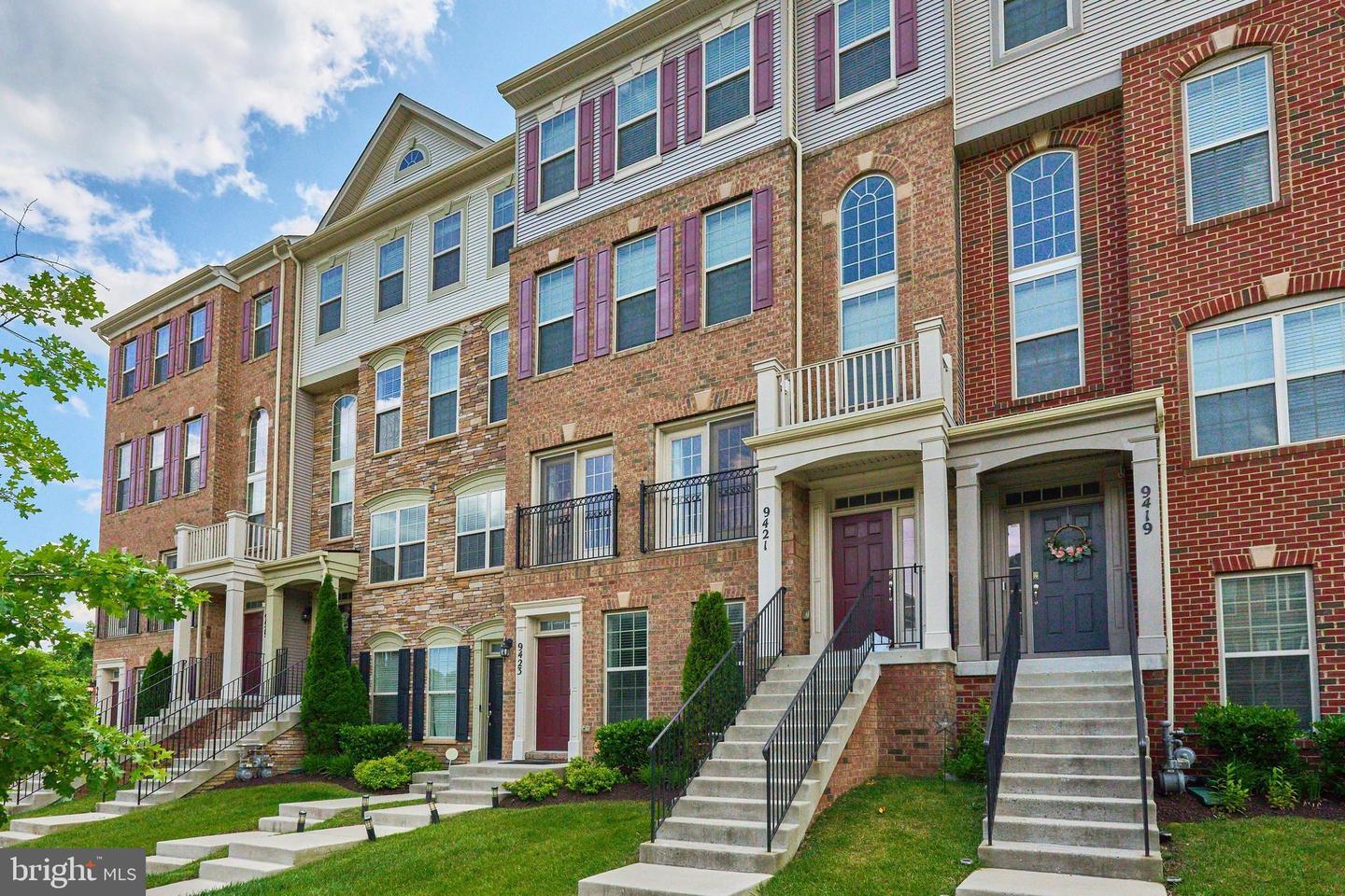 Property Photo: 9423 Geaton Park Place MD 20706