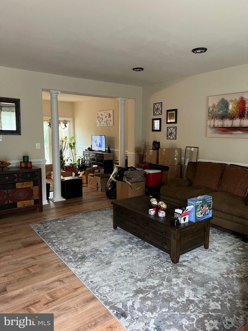 Property Photo: 2584 Sylvan Moor Lane VA 22191