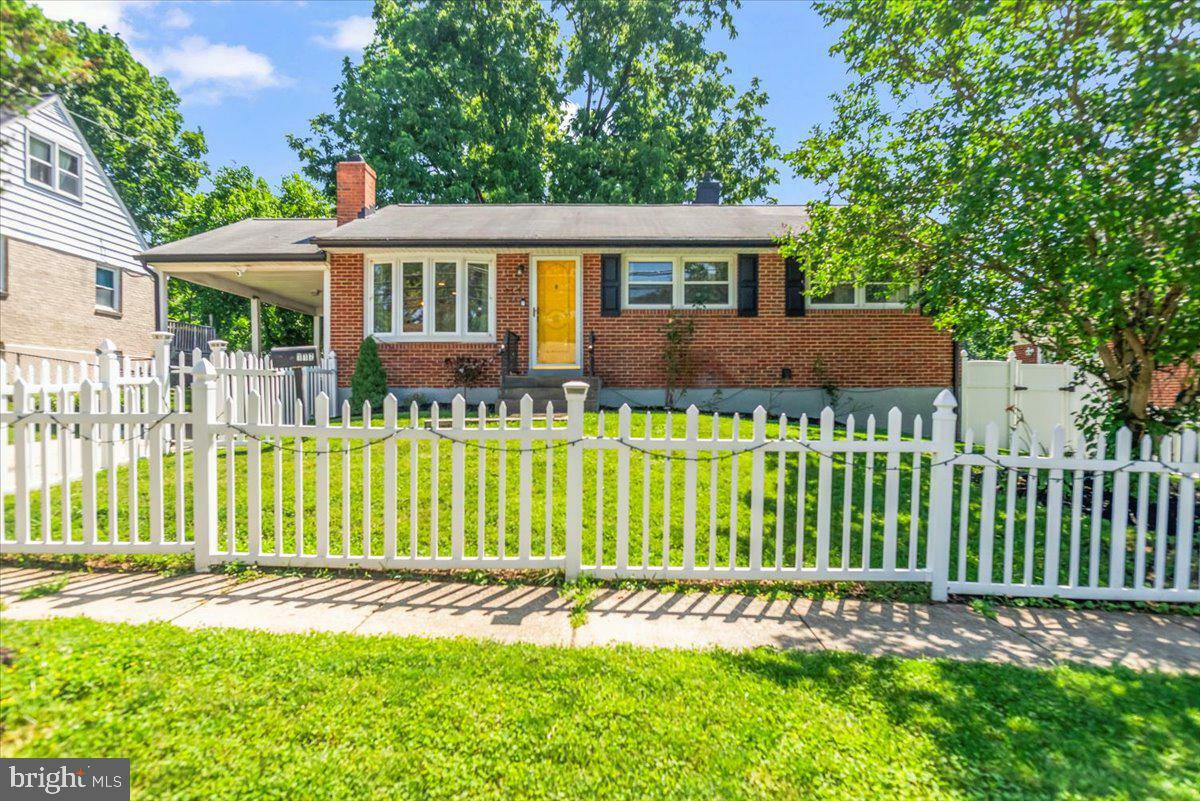 Property Photo: 117 Pepper Mill Drive MD 20743