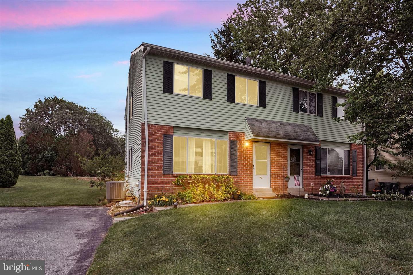 Property Photo:  45 Nancy Lane  PA 19335 