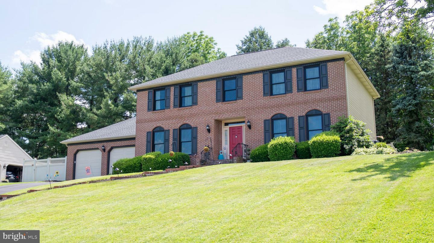 1042 Country Club Road  Camp Hill PA 17011 photo