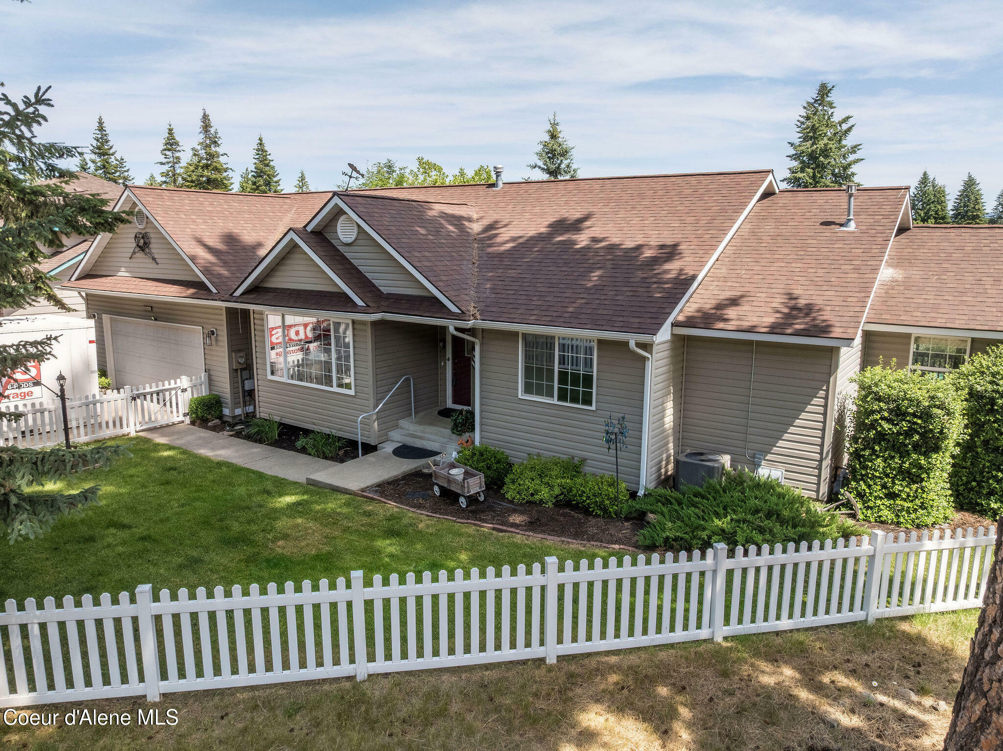 8846 N Clarkview Place  Hayden ID 83835 photo