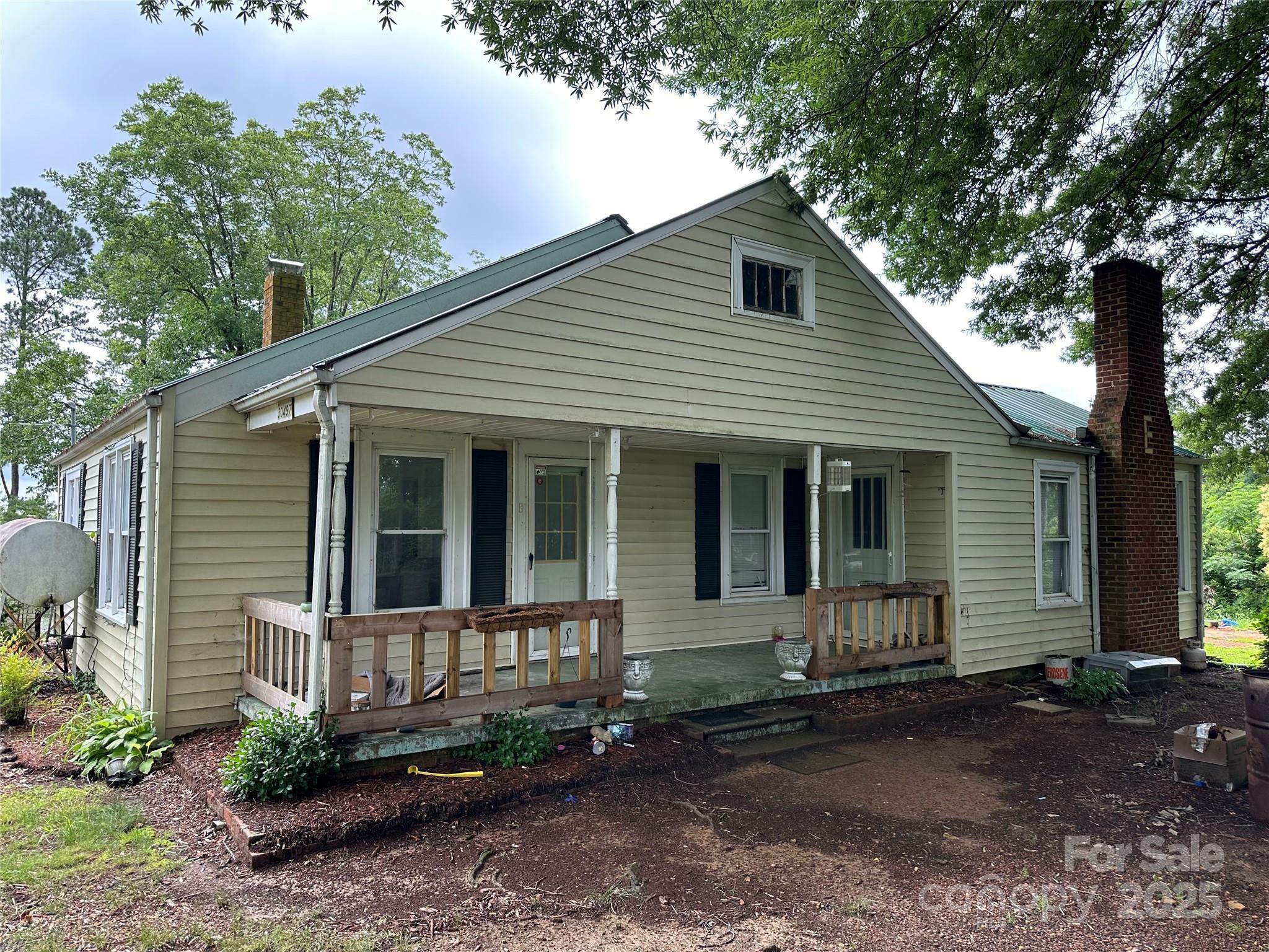 Property Photo: 30497 Orchard Lane NC 28001