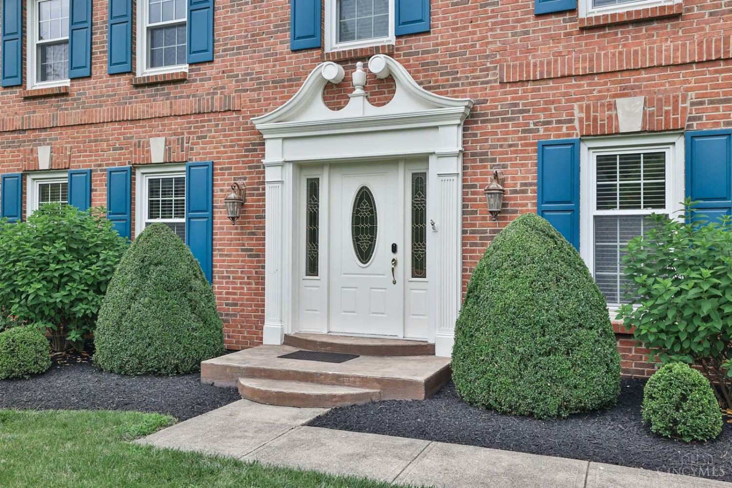 Property Photo: 8055 Old Stable Court OH 45069