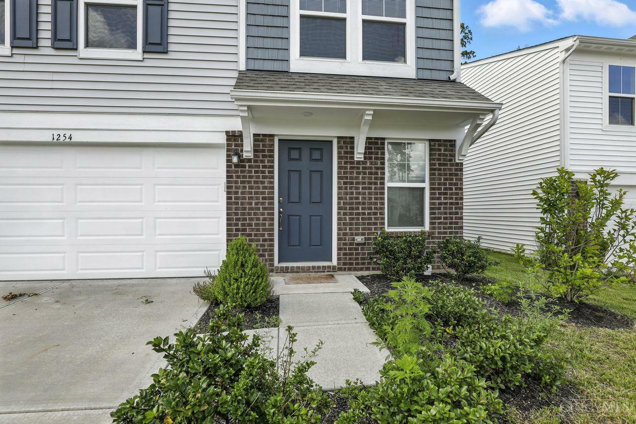 Property Photo:  1254 Slate Court  OH 45103 