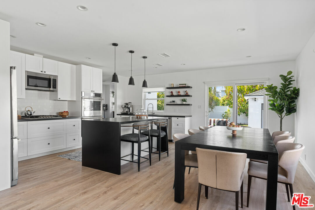 Property Photo: 6129 W 76th St CA 90045