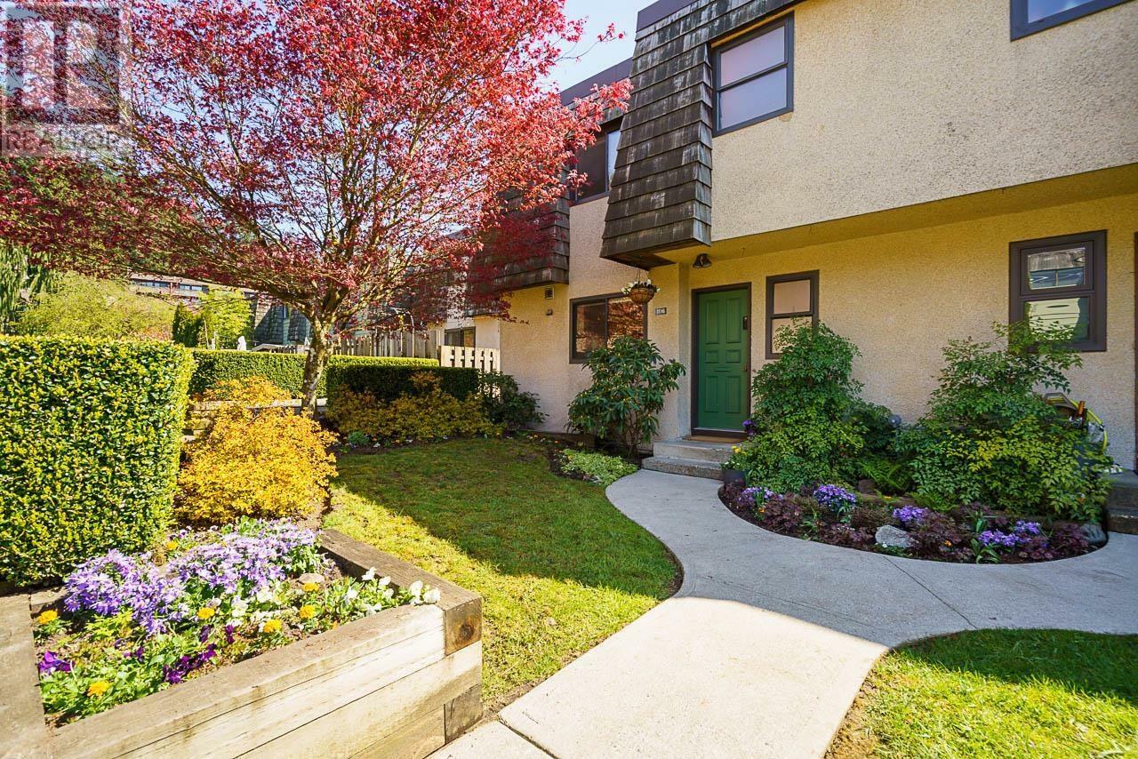 Property Photo: 1116 Premier Street BC V7J 2H3