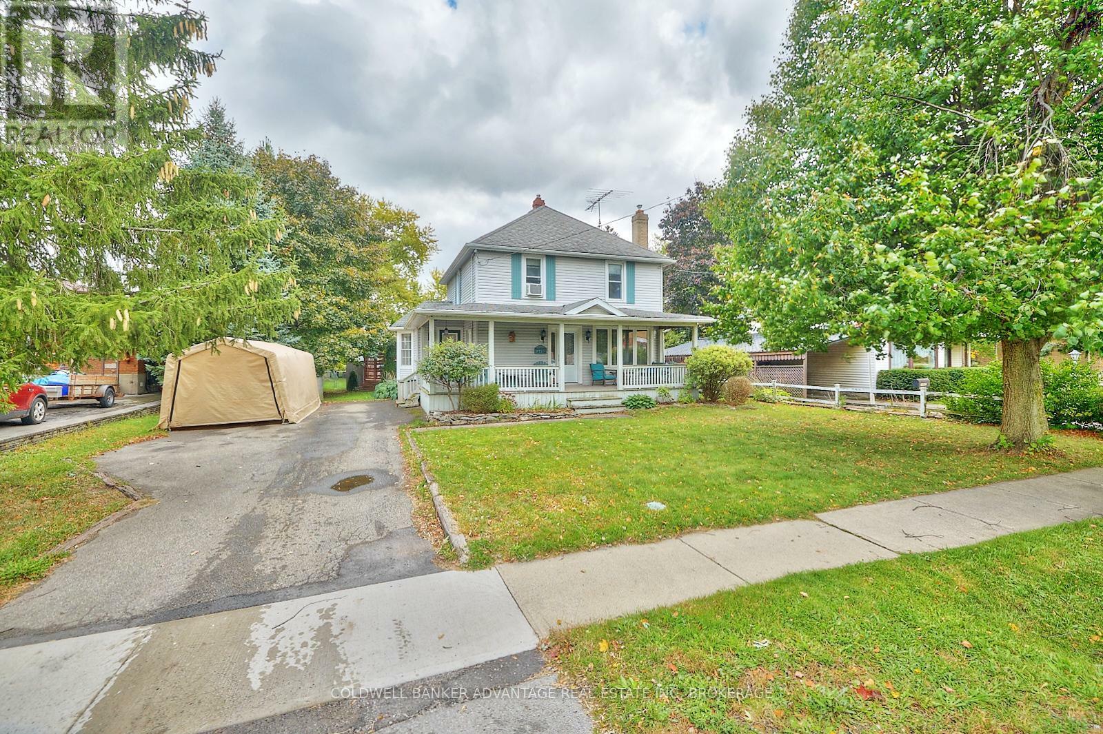 Property Photo: 1435 Station Street North ON L0S 1E0