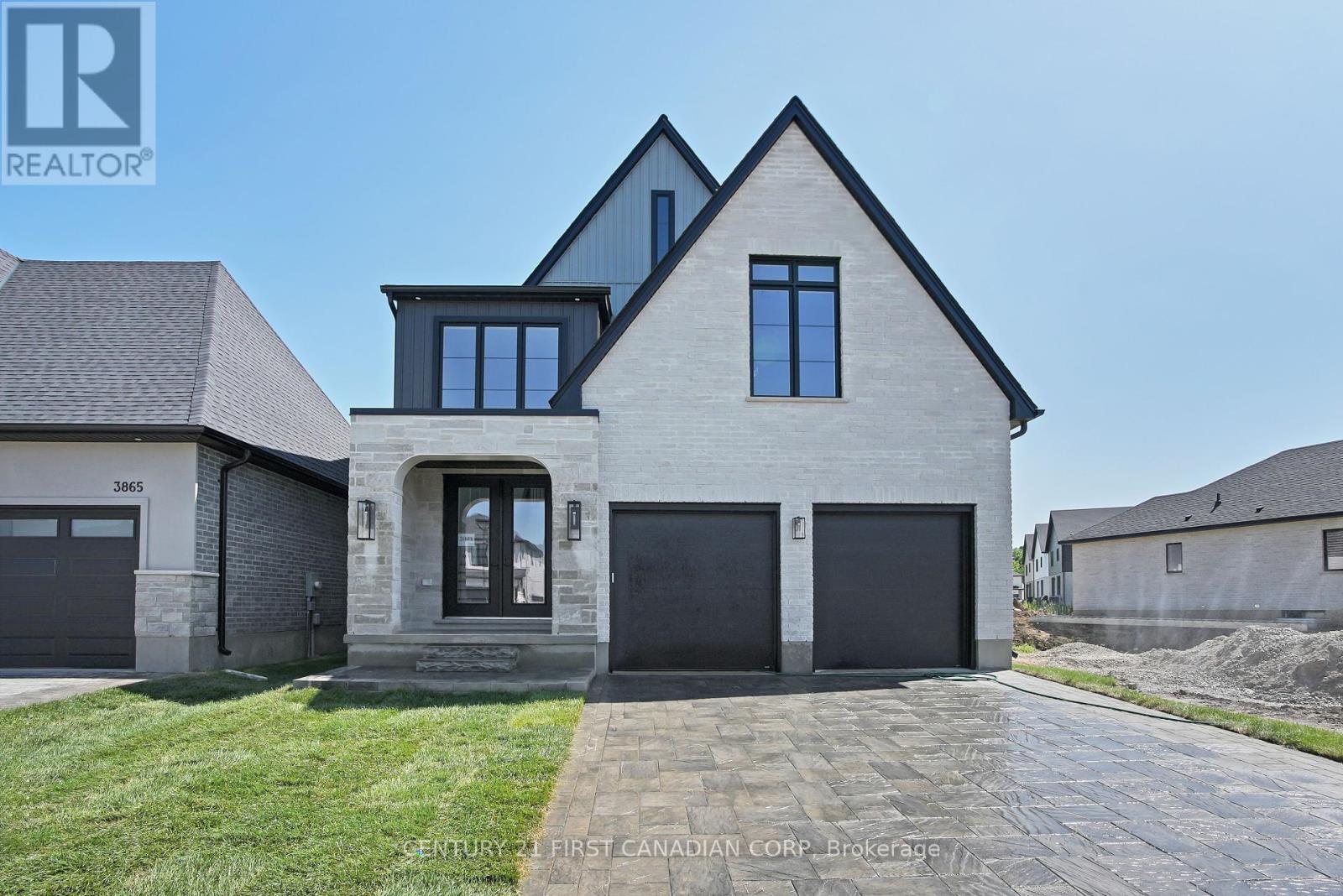 Property Photo: 3871 Big Leaf Trail ON N6P 1H5