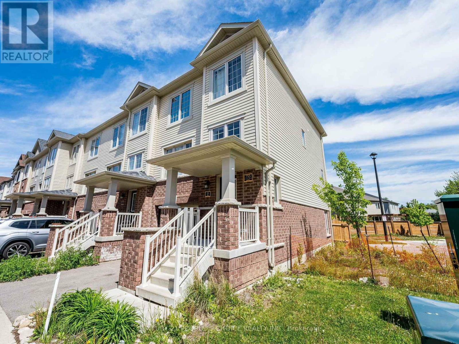 Photo de la propriété: 755 Linden Drive 15 ON N3H 0E4