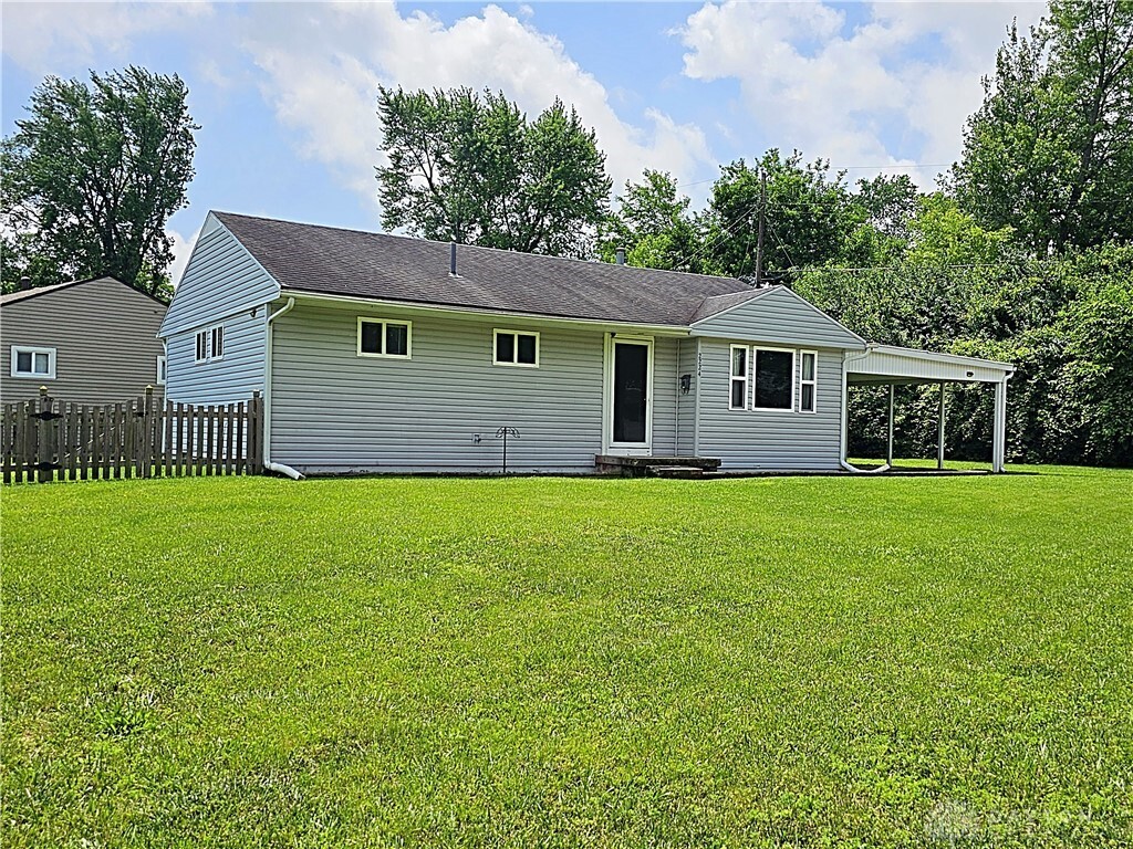 Property Photo:  2224 Vale Drive  OH 45420 
