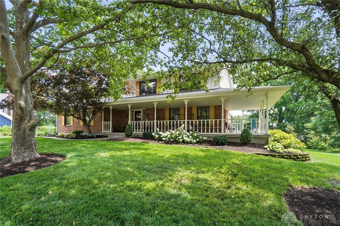 Property Photo: 356 Saint James Place OH 45066