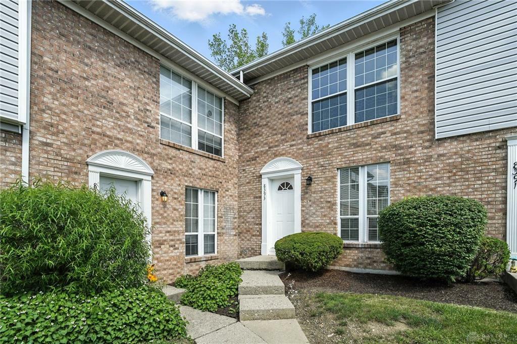 Property Photo: 8393 Abbeywood Court OH 45458