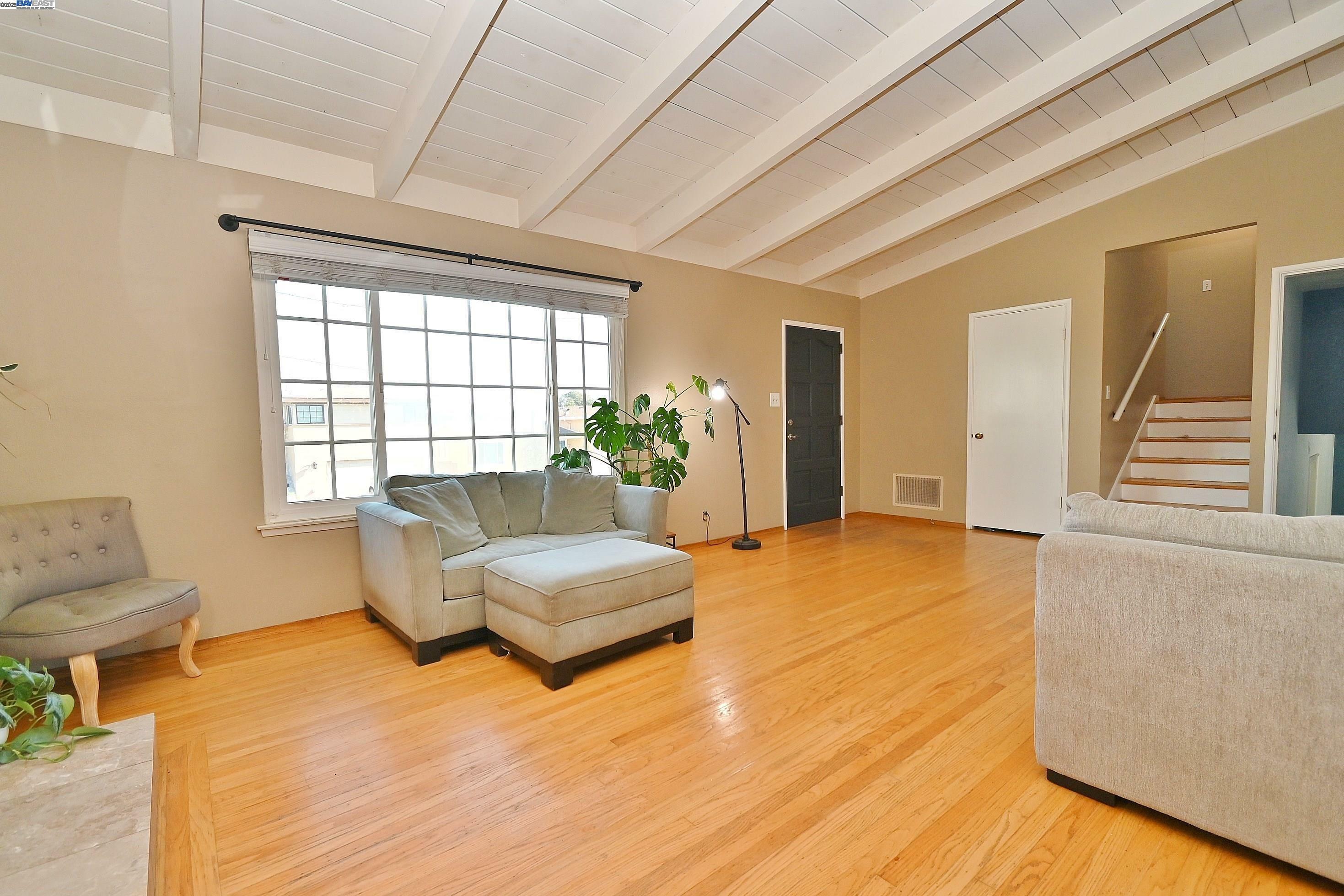 Property Photo:  19641 Betrose Ct  CA 94546 