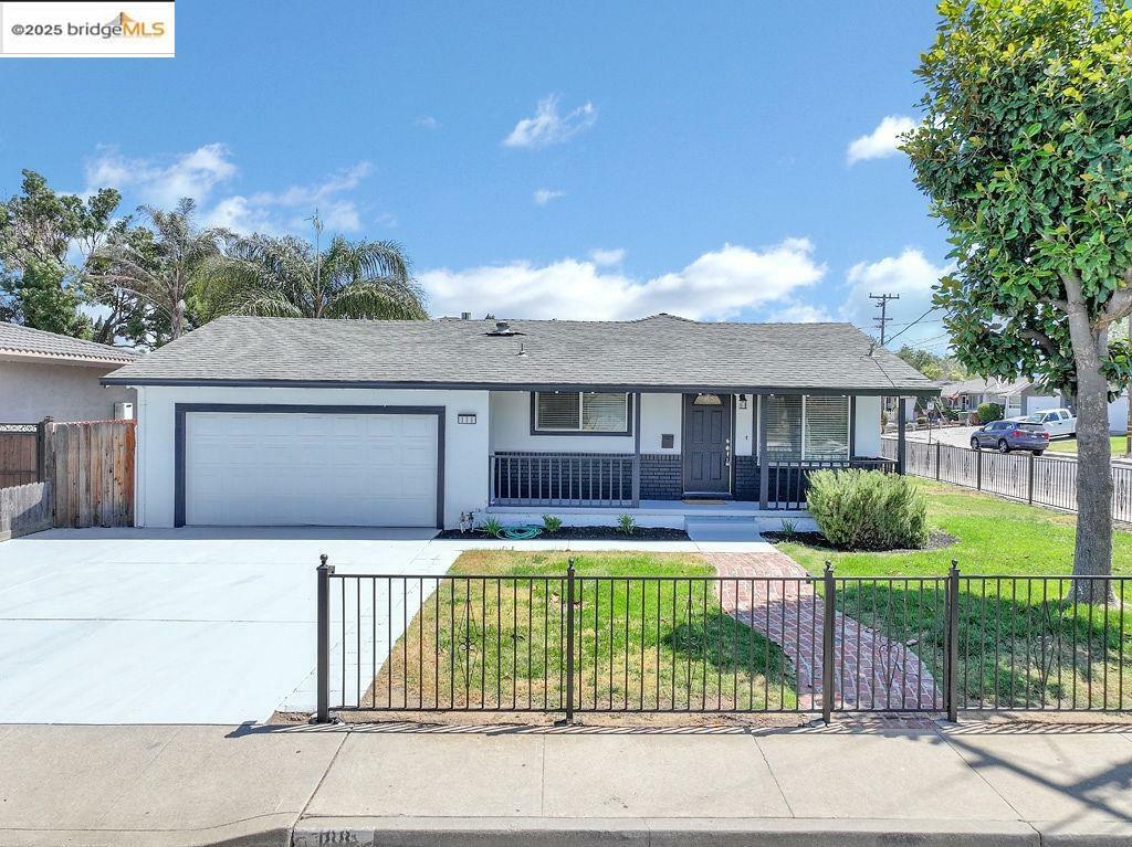 Property Photo: 188 Curtis Dr CA 94513